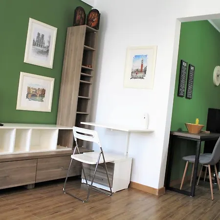 Carla's Flat Daire Bükreş